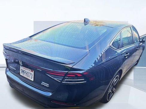 Used 2024 Honda Accord Sport image 4