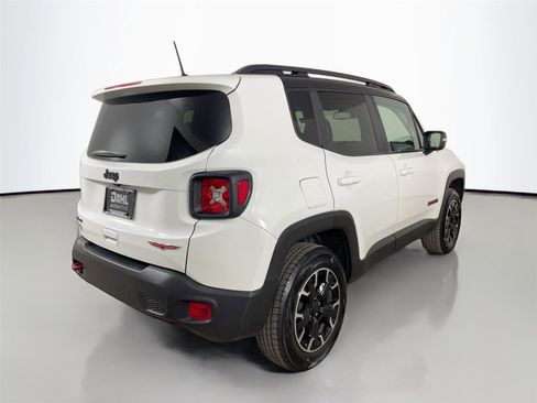Used 2023 Jeep Renegade Trailhawk image 7