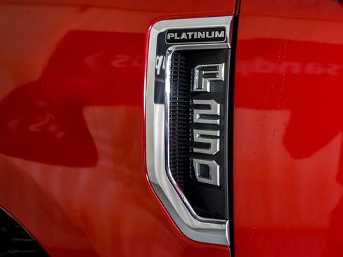 Used 2021 Ford F250 Platinum image 44