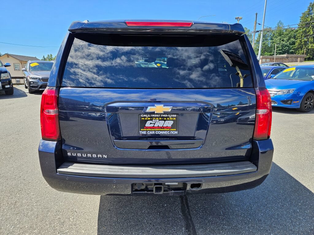 Used 2019 Chevrolet Suburban LT AWD/4WD image 5