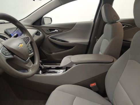 Used 2022 Chevrolet Malibu LS FWD image 17