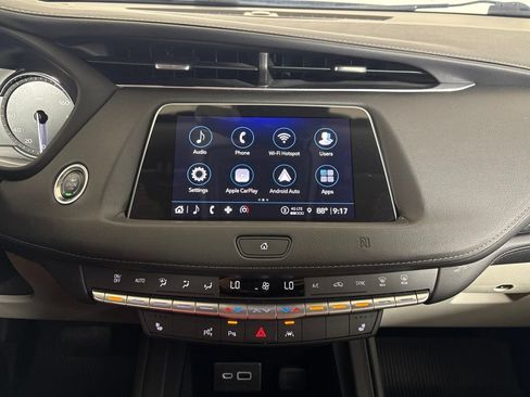 Used 2021 Cadillac XT4 Premium Luxury w/ Enhanced Visibility Package AWD/4WD image 13