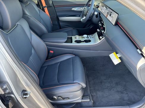 New 2026 Genesis GV70 2.5T Sport Prestige image 13