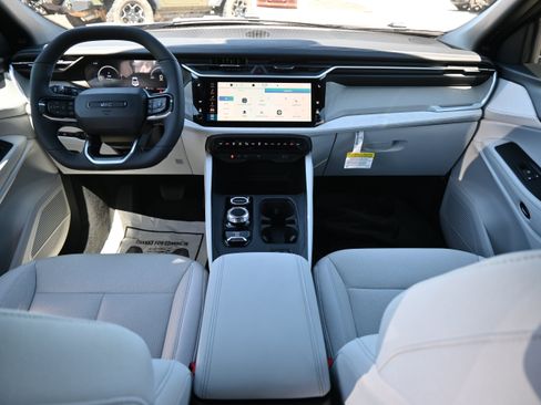 New 2026 Jeep Cherokee Laredo AWD/4WD image 29
