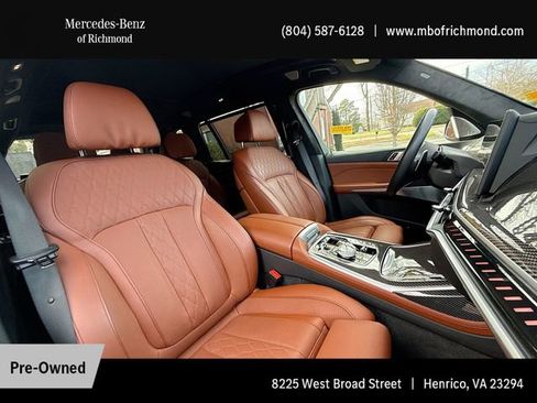 Used 2025 BMW X7 M60i image 14