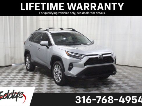 Used 2025 Toyota RAV4 XLE Premium w/ Weather Package FWD image 1