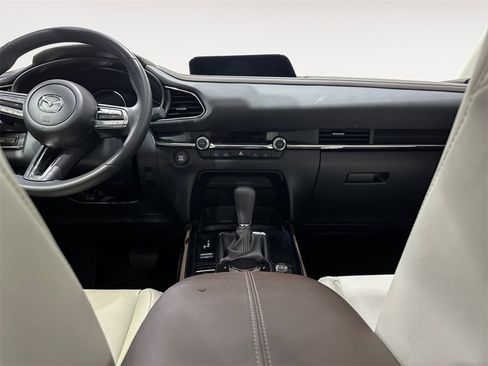 Used 2023 MAZDA CX-30 AWD 2.5 S w/ Premium Package image 11