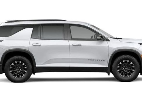New 2026 Chevrolet Traverse Z71 w/ Driver Confidence Package AWD/4WD image 4