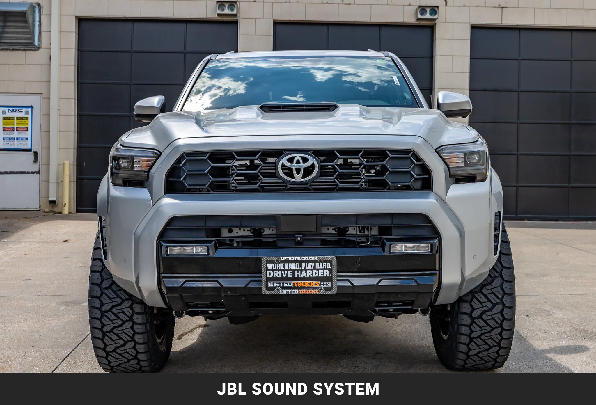 Used 2025 Toyota 4Runner TRD Sport Premium AWD/4WD image 4