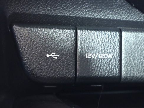 Used 2021 Toyota Camry LE FWD image 23