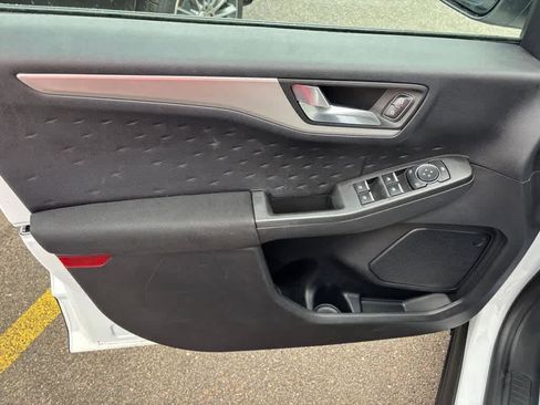 Used 2020 Ford Escape SE Sport FWD image 5