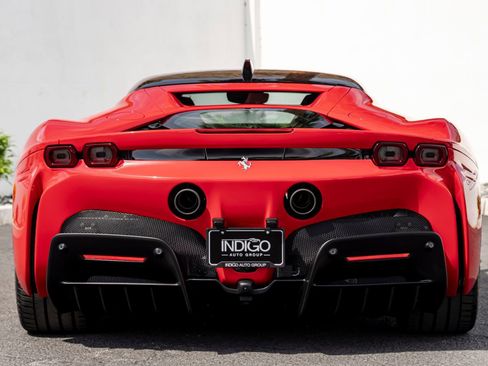 Used 2022 Ferrari SF90 Stradale AWD/4WD image 8