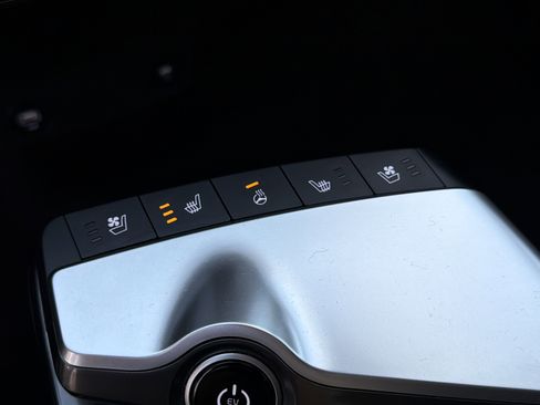 Used 2022 Kia EV6 Wind w/ Wind Technology Package image 33