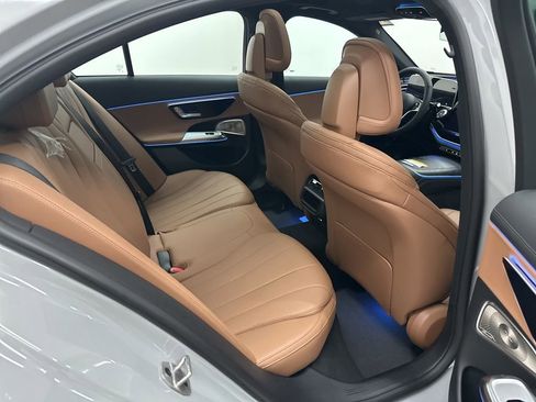 New 2026 Mercedes-Benz E 350 4MATIC Sedan image 25