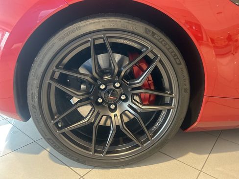 Used 2024 Chevrolet Corvette Z06 w/ Chrome Exterior Badge Package image 6