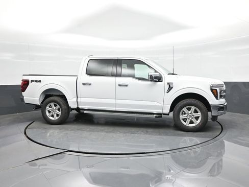 New 2025 Ford F150 Lariat w/ FX4 Off-Road Package image 16
