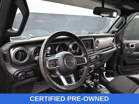 Used 2019 Jeep Wrangler Unlimited Sahara w/ Cold Weather Group AWD/4WD image 6