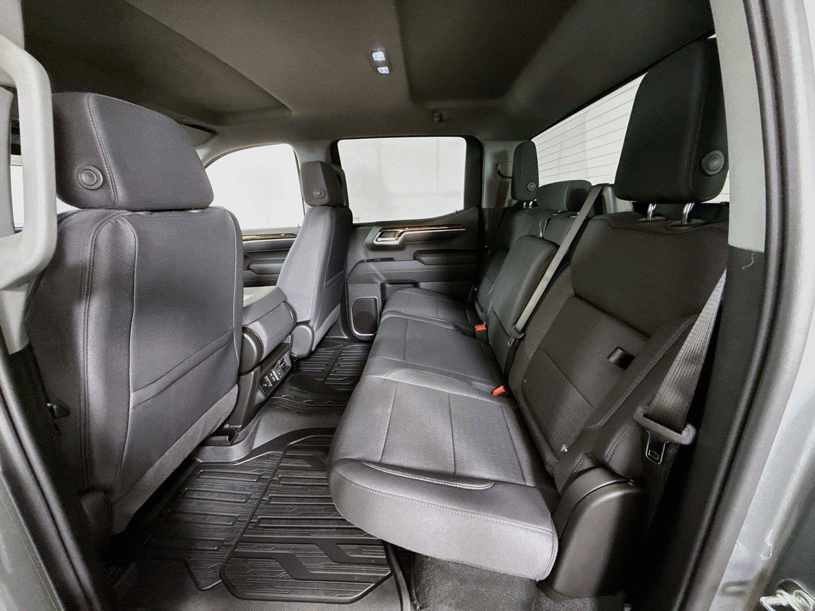 New 2026 GMC Sierra 1500 Elevation AWD/4WD image 17