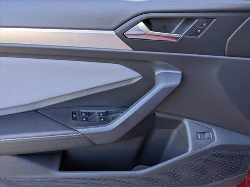 New 2026 Volkswagen Jetta SE FWD image 16