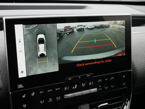 Certified 2023 Toyota bZ4X Limited image 28