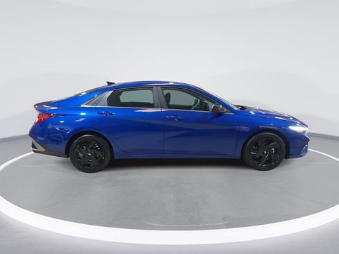 New 2026 Hyundai Elantra SEL Sport Premium FWD image 4