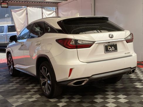 Used 2019 Lexus RX 350 AWD w/ Navigation Package image 4