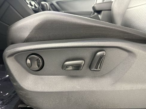 Used 2020 Volkswagen Tiguan SEL w/ Tiguan Two-Row MDO Package AWD/4WD image 20