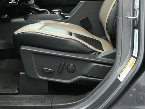 Used 2024 Ford Bronco Wildtrak AWD/4WD image 10