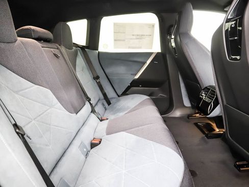 New 2026 BMW iX xDrive45 image 26