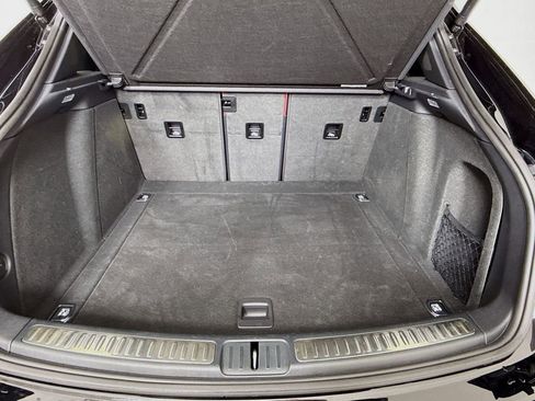 Certified 2025 Porsche Macan image 29