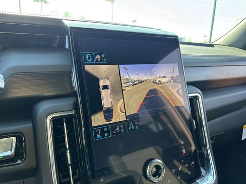 New 2026 GMC Yukon Denali image 15