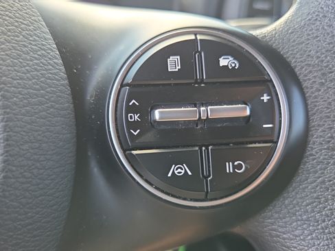 Used 2024 Kia Soul LX w/ Option Group 015 FWD image 23