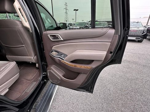 Certified 2019 GMC Yukon Denali w/ Denali Ultimate Package AWD/4WD image 20