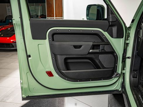 Used 2023 Land Rover Defender 110 75th Limited Edition AWD/4WD image 18