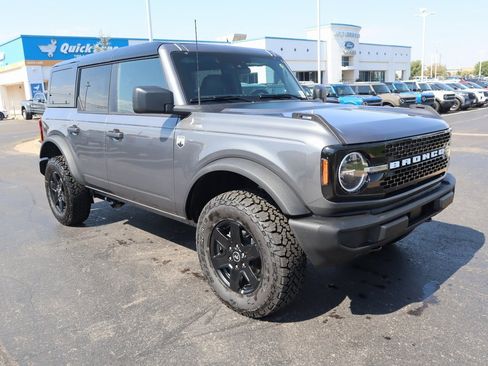 New 2025 Ford Bronco Big Bend image 1