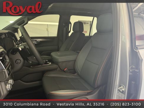 Used 2026 GMC Yukon AT4 w/ AT4 Premium Package AWD/4WD image 15