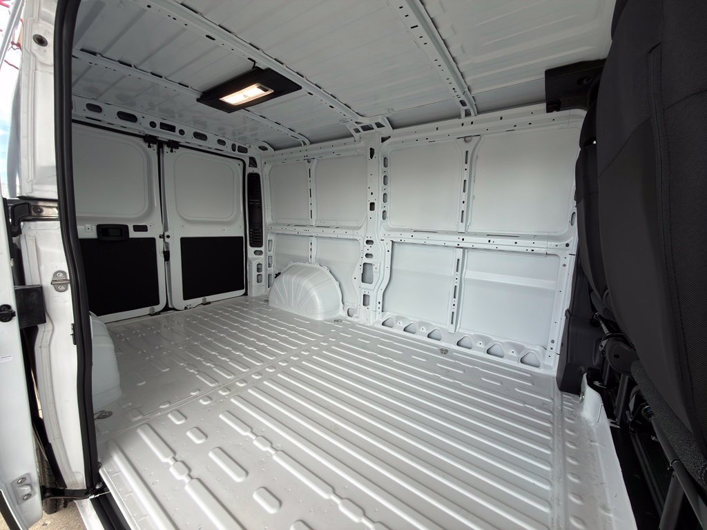 New 2026 RAM ProMaster 1500 w/ Convenience Group FWD image 31