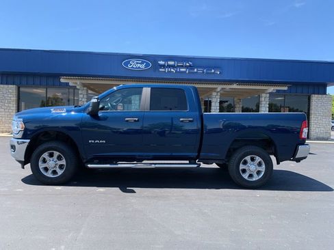 Used 2024 RAM 2500 Big Horn w/ Bed Utility Group AWD/4WD image 8