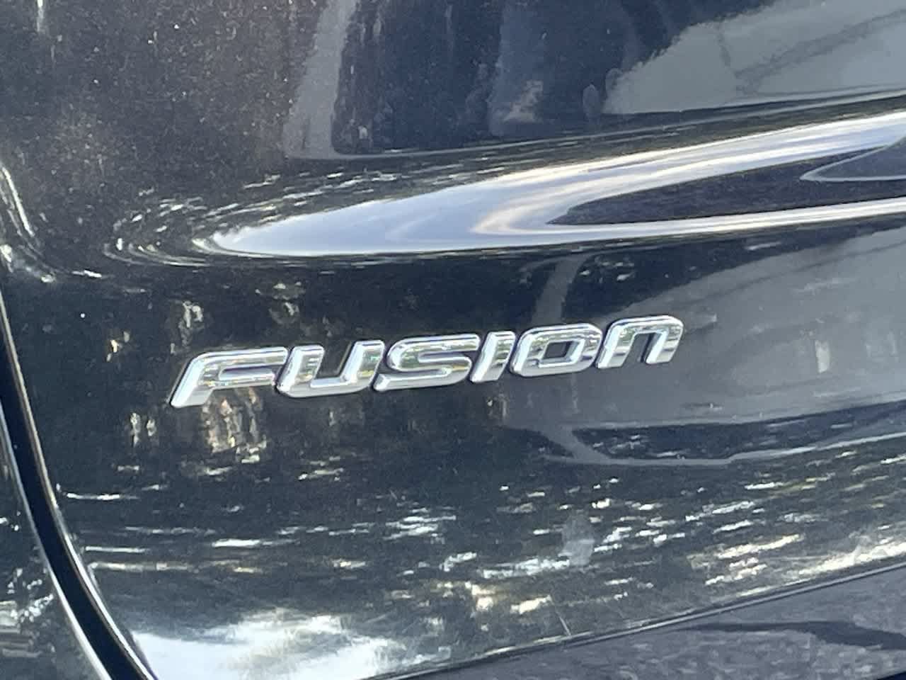 Used 2019 Ford Fusion SE AWD/4WD image 36