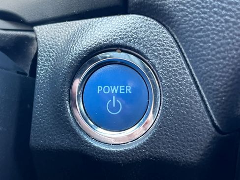 Certified 2022 Toyota RAV4 XLE AWD/4WD image 24