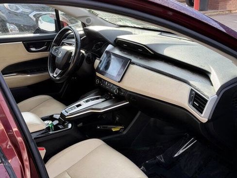 Used 2018 Honda Clarity Touring image 20