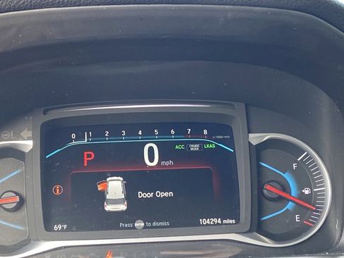 Used 2020 Honda Pilot Touring image 22