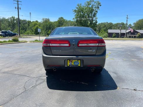 Used 2010 Lincoln MKZ FWD image 7
