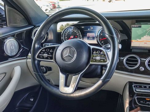 Used 2019 Mercedes-Benz E 300 image 14
