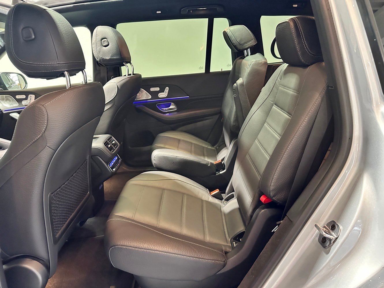 Certified 2025 Mercedes-Benz GLS 450 4MATIC image 29