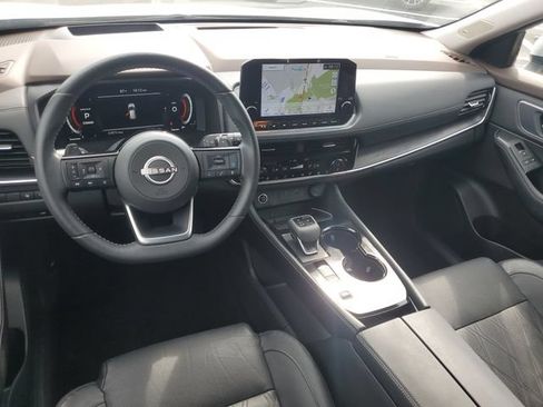 Certified 2023 Nissan Rogue Platinum w/ Platinum Premium Package FWD image 10