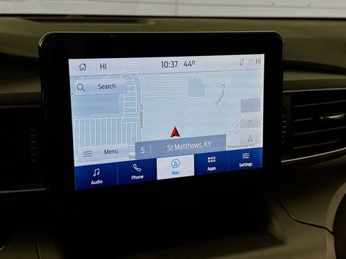 Certified 2022 Ford Explorer XLT w/ Equipment Group 202A image 5