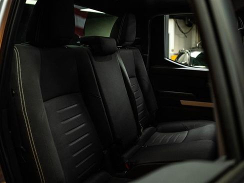 Used 2024 Toyota Tacoma TRD Off-Road image 11