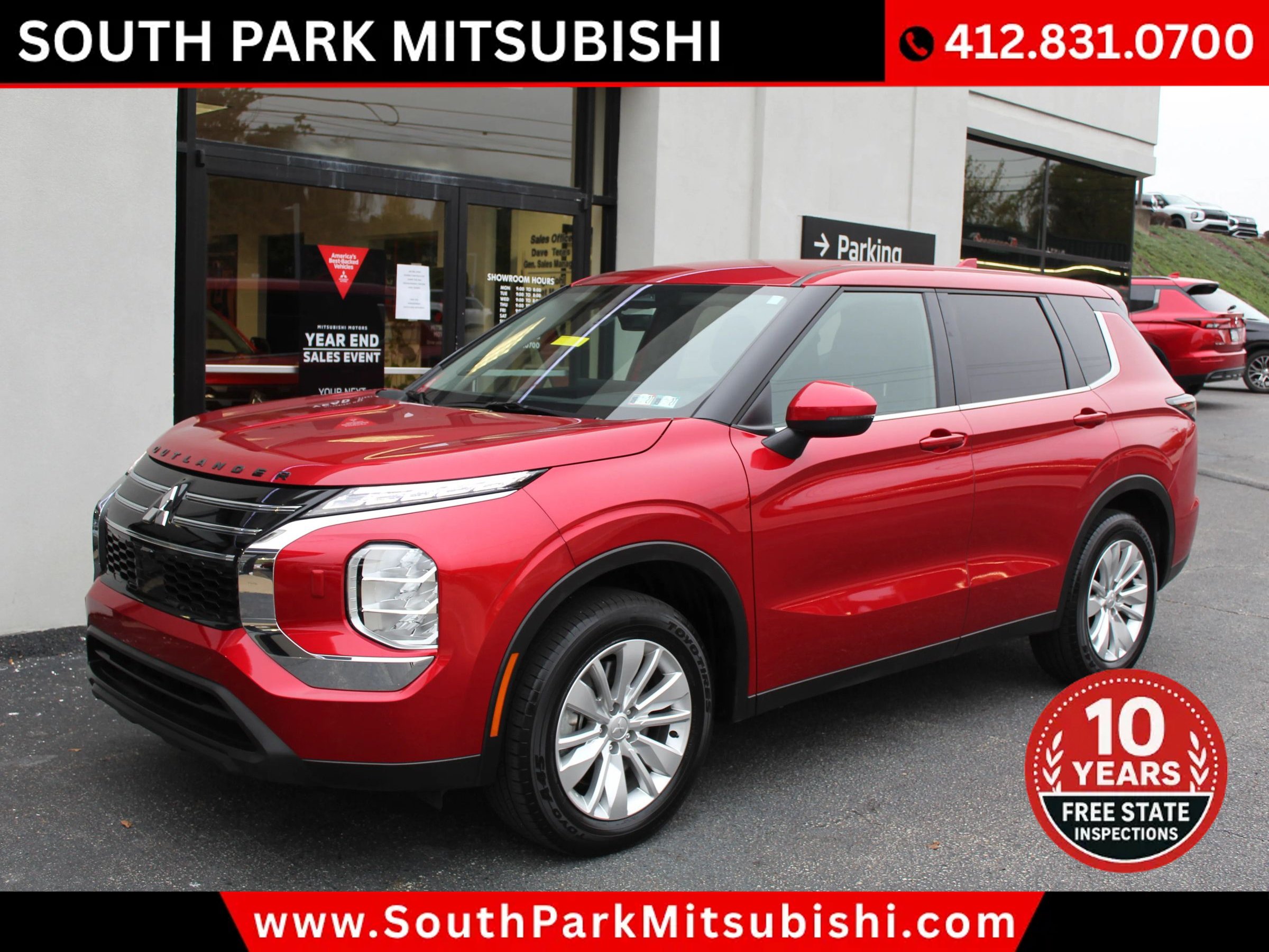 Used 2025 Mitsubishi Outlander ES AWD/4WD image 2