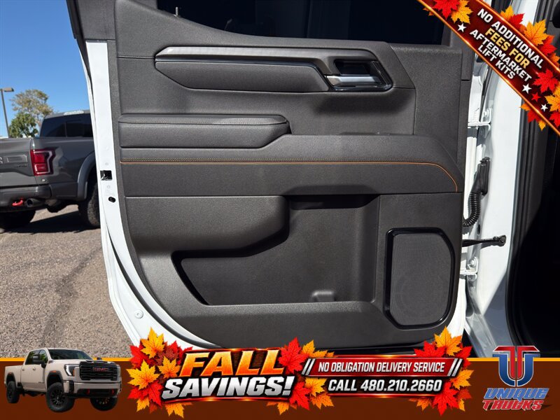 Used 2025 GMC Sierra 1500 AT4 w/ AT4 Premium Package AWD/4WD image 25